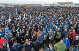 Petroleros paralizaron Vaca Muerta y amenazan con un paro: reclaman por Ganancias y aumentos