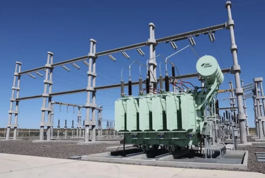 El Gobierno busca sumar almacenamiento eléctrico en puntos críticos del país para reducir cortes de luz