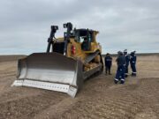 Finalizó con éxito capacitación en maquinaria pesada en Palermo Aike