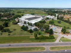 Aluar inicia un parque solar con más de 44.000 paneles para impulsar energías renovables en Buenos Aires