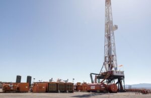 Mendoza autorizó la cesión de dos áreas hidrocarburíferas de YPF a Venoil