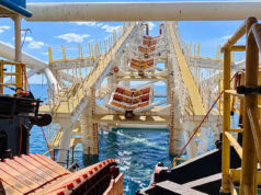 Río Negro controla la soldadura del ducto offshore de VMOS