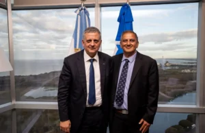 YPF y Corva renuevan acuerdo para impulsar la transformación digital en Vaca Muerta